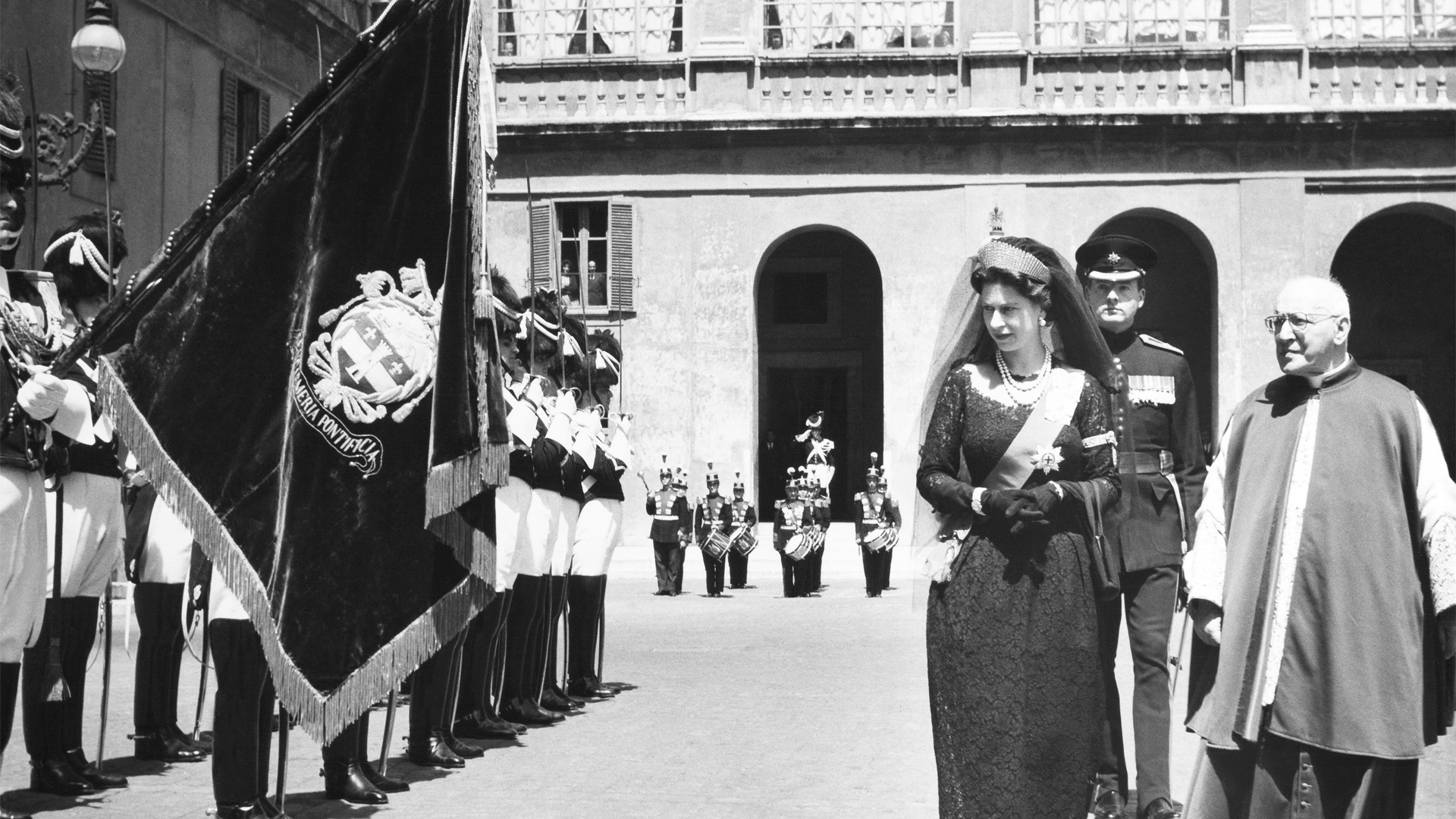 Queen Elizabeth 1961 Italian visit