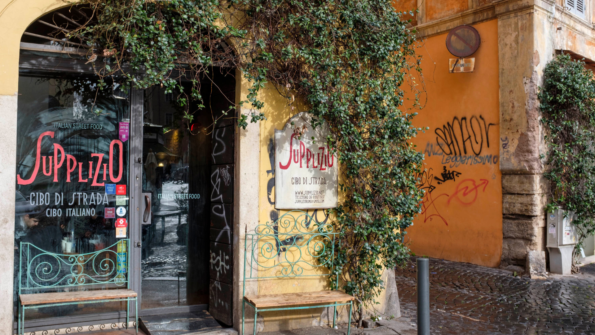Supplizo a roman street food restaurant