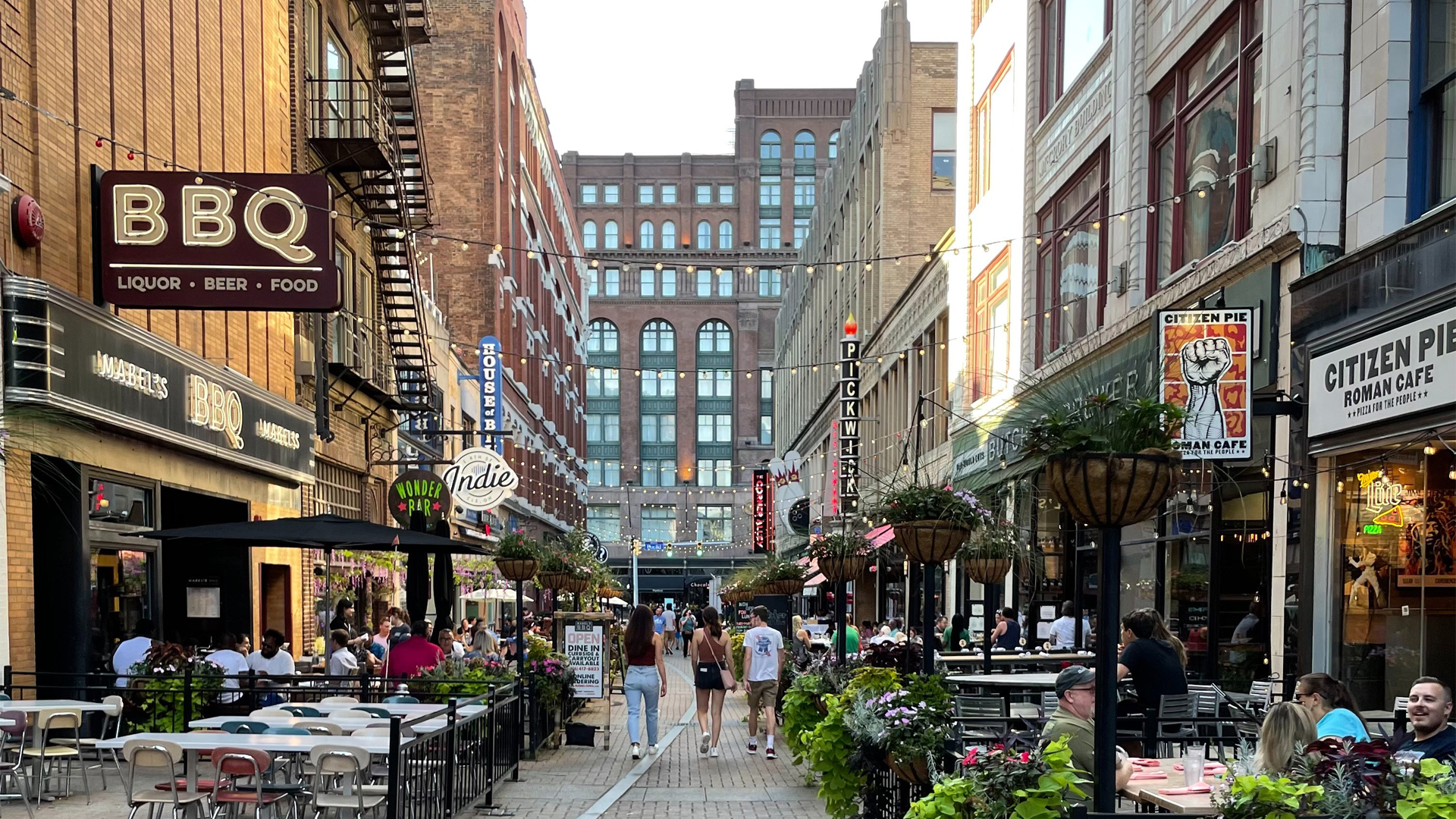 Italian Immigrants Gave Rise to Cleveland's Iconic Guardians of Traffic